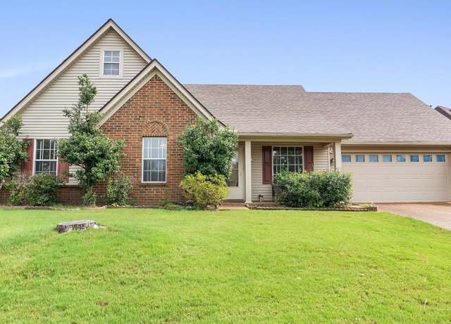 Property at 5046 Wolfchase Farms Pkwy, Bartlett, TN 38002, 5 beds, 3 baths