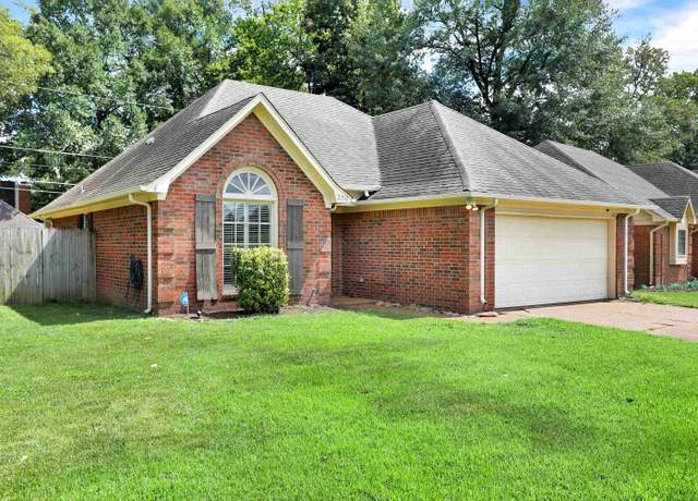 Property at 250 Bendigo Dr, Memphis, TN 38018, 3 beds, 2 baths