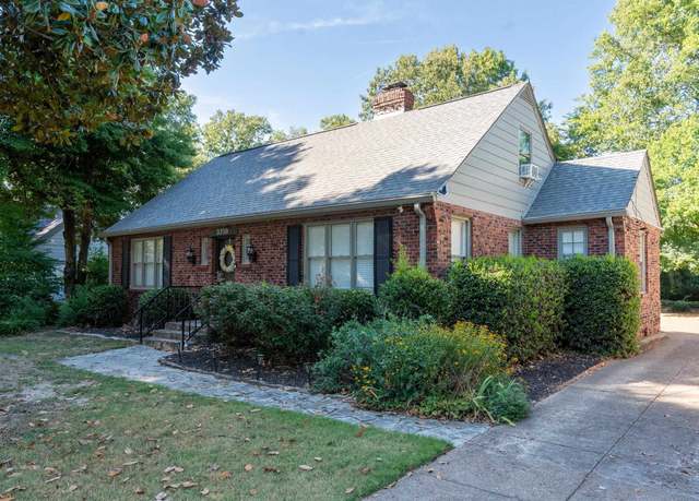 Property at 3350 Highland Park Pl, Memphis, TN 38111, 3 beds, 2 baths