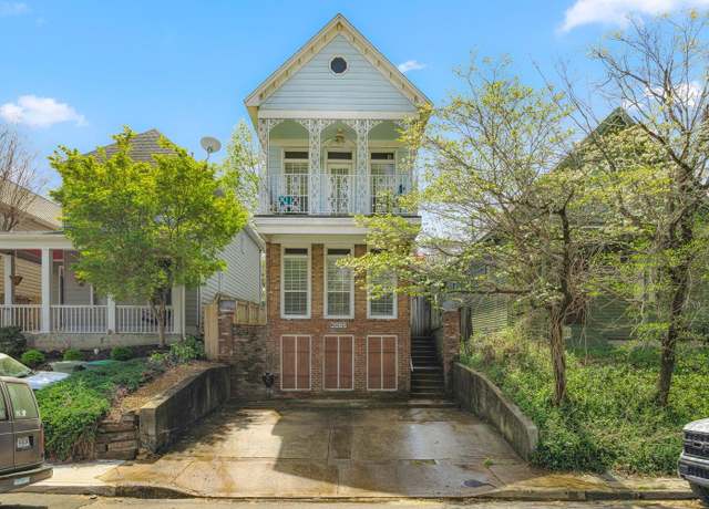 Property at 2065 Peabody Ave, Memphis, TN 38104, 3 beds, 2.5 baths