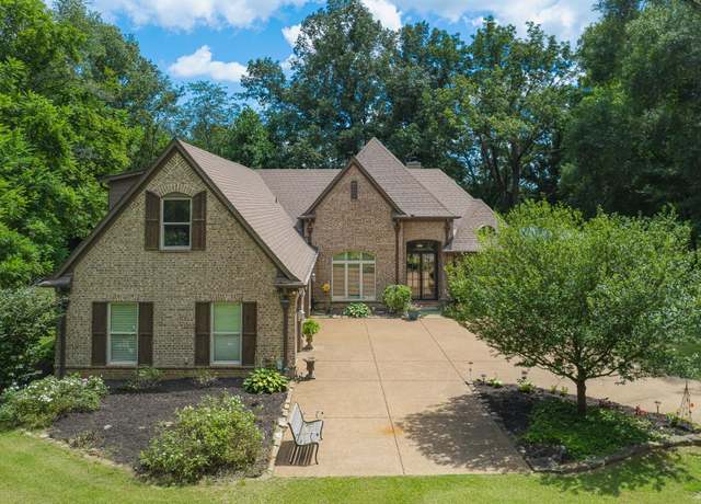 Property at 1290 Crystal Springs Dr, Rossville, TN 38066, 4 beds, 3 baths