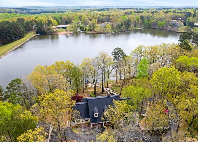 Property at 100 Woodrun Cir, Middleton, TN 38052, 3 beds, 4 baths