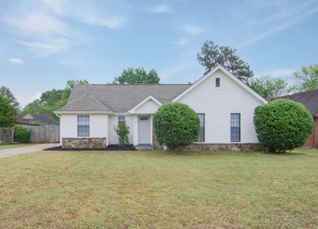 Property at 3916 Birchshade Cv, Memphis, TN 38115, 3 beds, 2 baths