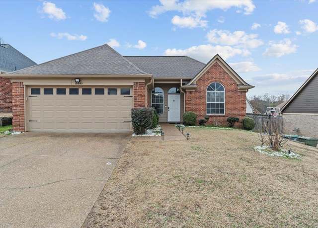 Property at 10045 Notting Hill Rd, Memphis, TN 38016, 3 beds, 2 baths