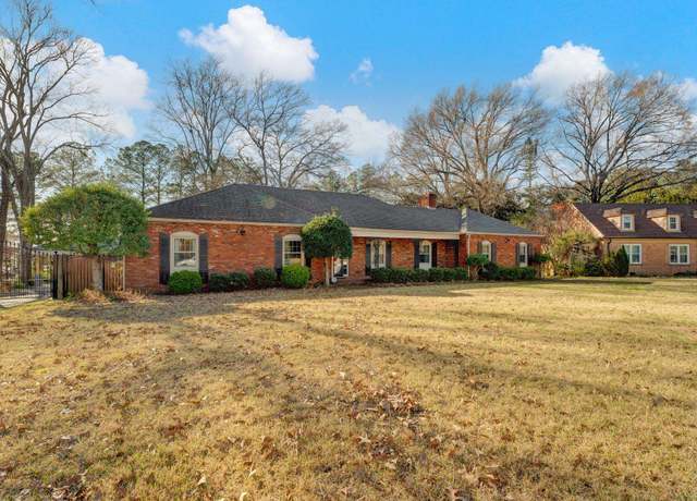 Property at 1089 Oak Ridge Dr, Memphis, TN 38111, 5 beds, 3 baths