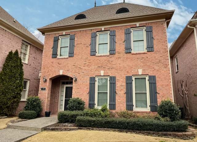 Property at 340 Sterling Oaks Cv, Collierville, TN 38017, 3 beds, 2.5 baths