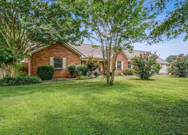 Property at 6580 Austin Peay Hwy, Arlington, TN 38002, 3 beds, 3 baths