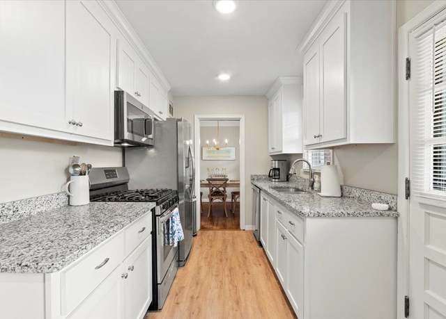 Property at 4491 Garnett Rd, Memphis, TN 38117, 2 beds, 2 baths