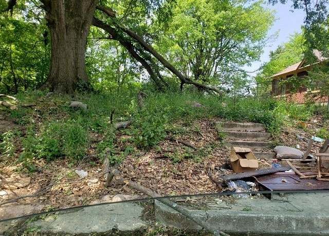 Property at 1115 Walk Pl, Memphis, TN 38106