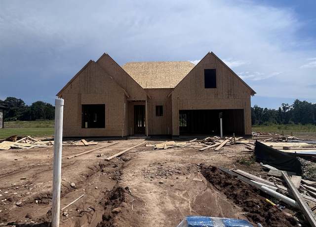 Property at 190 Hughetta St S, Oakland, TN 38060, 4 beds, 2.5 baths