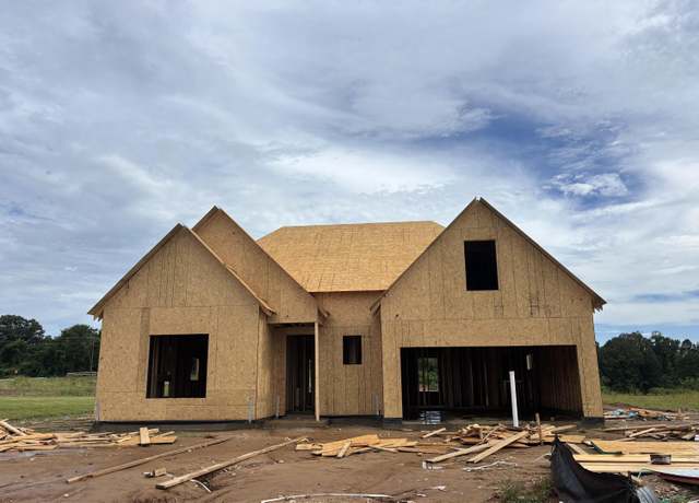 Property at 190 Hughetta St S, Oakland, TN 38060, 4 beds, 2.5 baths