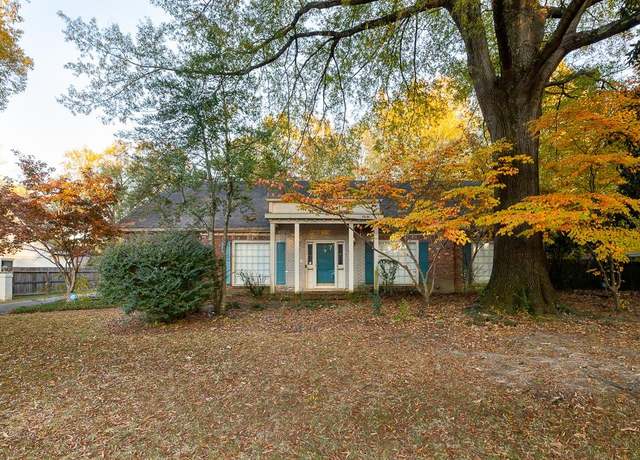 Property at 2230 Kirby Parkway Pkwy, Memphis, TN 38119, 4 beds, 3 baths
