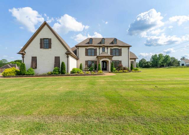 Property at 400 Windbrook Dr, Piperton, TN 38017, 4 beds, 3.5 baths
