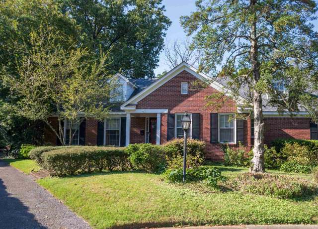 Property at 401 Goodland Cir, Memphis, TN 38111, 3 beds, 2.5 baths