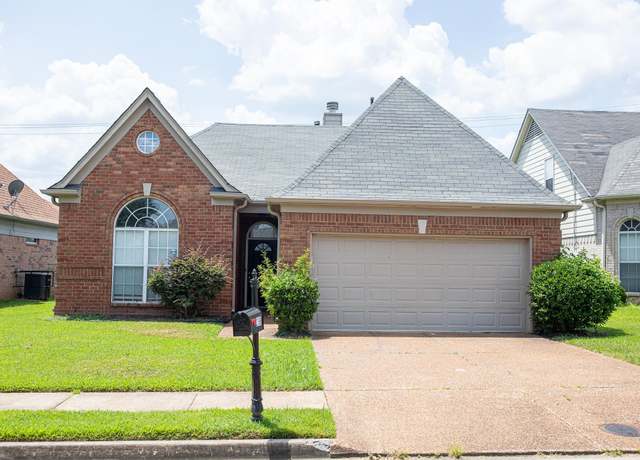 Property at 2199 Purple Leaf Ln, Memphis, TN 38016, 3 beds, 2 baths