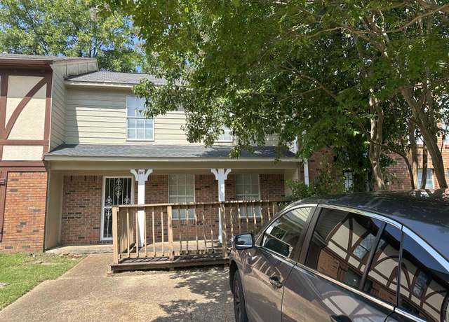 Property at 3047 Mcvay Trail Dr, Memphis, TN 38119, 2 beds, 2.5 baths