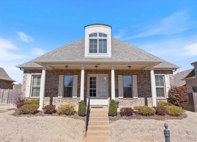 Property at 1608 Prairie Dunes Dr, Collierville, TN 38017, 4 beds, 3 baths