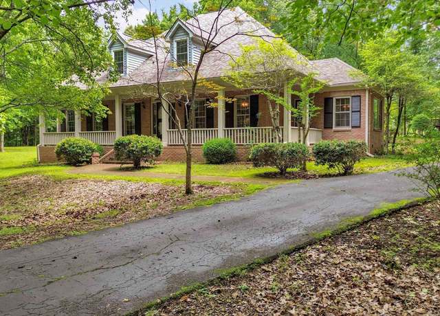 Property at 976 Dent Rd, Eads, TN 38028, 4 beds, 2.5 baths