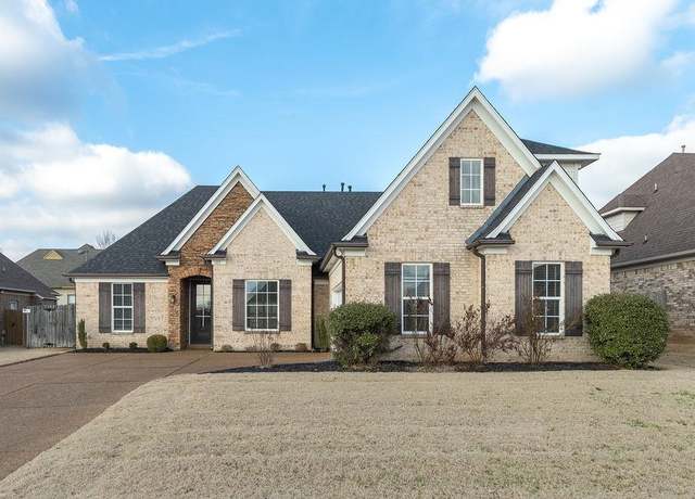 Property at 185 Whispering Meadows Dr, Oakland, TN 38060, 4 beds, 2 baths