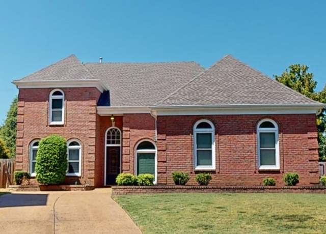 Property at 3049 Oakleigh Manor Cv, Germantown, TN 38138, 5 beds, 3 baths