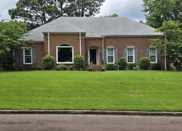 Property at 2075 Bensonwood Dr, Germantown, TN 38138, 5 beds, 3.5 baths