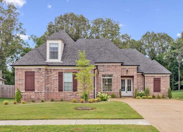 Property at 70 Valleyview Ln, Oakland, TN 38060, 4 beds, 3 baths