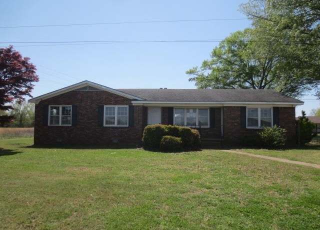 Property at 2930 Lovelace Crossing Rd, Henning, TN 38041-7342, 3 beds, 1.5 baths