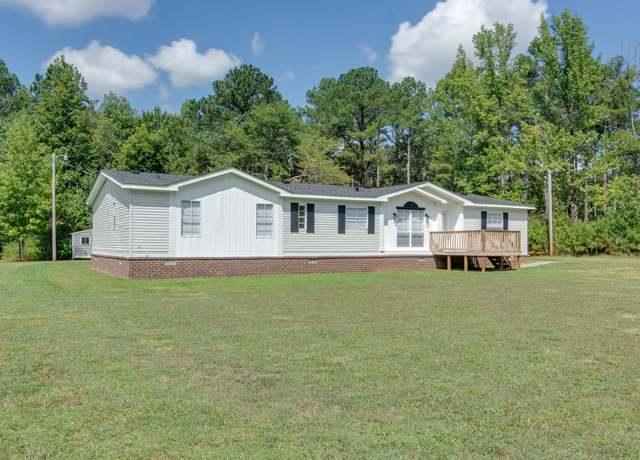 Property at 10 Smith Dr, Grand Junction, TN 38039, 3 beds, 3 baths