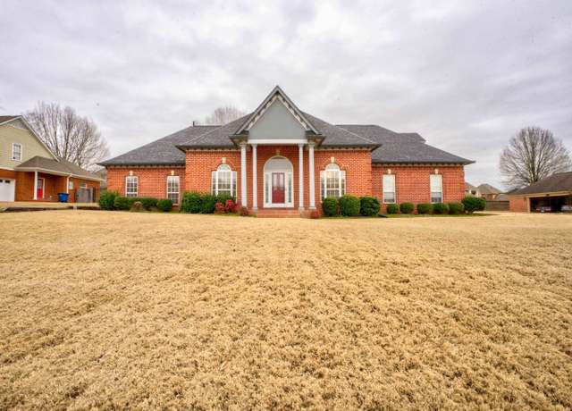 Property at 6384 Acree Woods Dr, Olive Branch, MS 38654, 4 beds, 2.5 baths