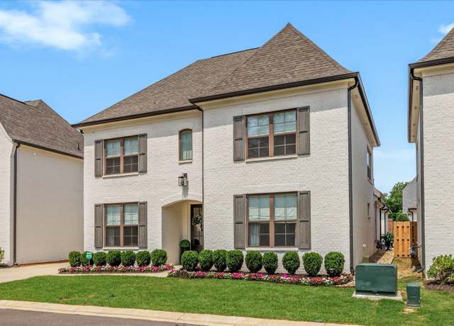 Property at 1113 Park Green Cv, Memphis, TN 38119, 3 beds, 2.5 baths
