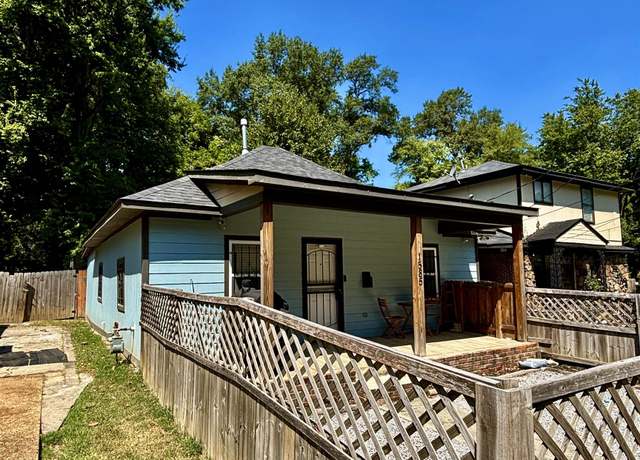 Property at 1585 Harrison St, Memphis, TN 38108, 3 beds, 1 bath