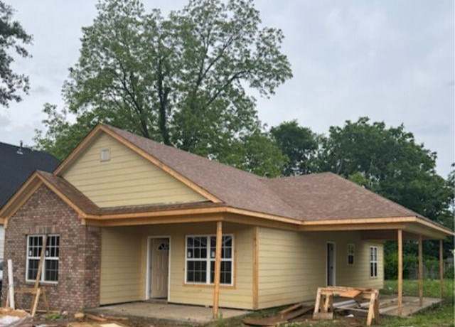 Property at 484 Lucy Ave, Memphis, TN 38106, 3 beds, 2 baths