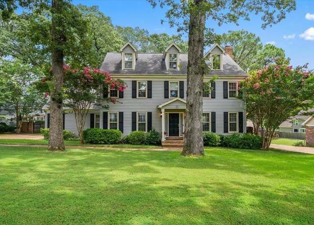 Property at 544 King Oaks Cv, Collierville, TN 38017, 4 beds, 2.5 baths