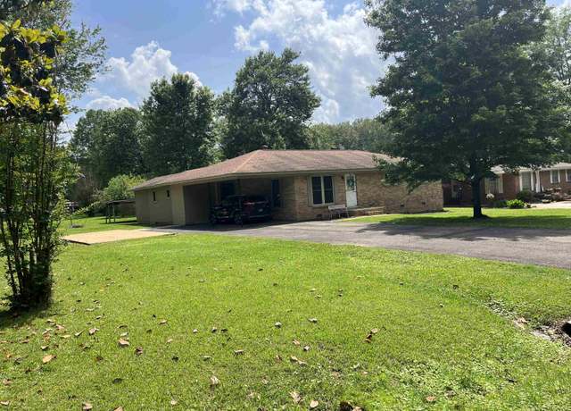 Property at 133 Kentucky Ave, Middleton, TN 38052, 4 beds, 2 baths