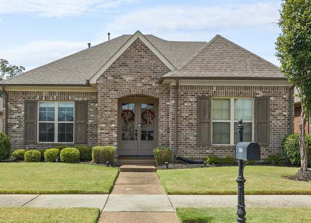 Property at 1664 Poppy Hills Dr, Collierville, TN 38017, 4 beds, 2.5 baths