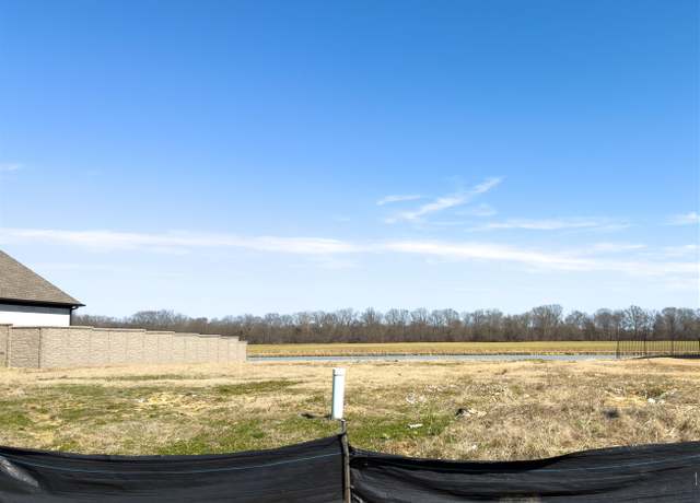 Property at 6498 Clarkson Cir E, Arlington, TN 38002, 4 beds, 3 baths