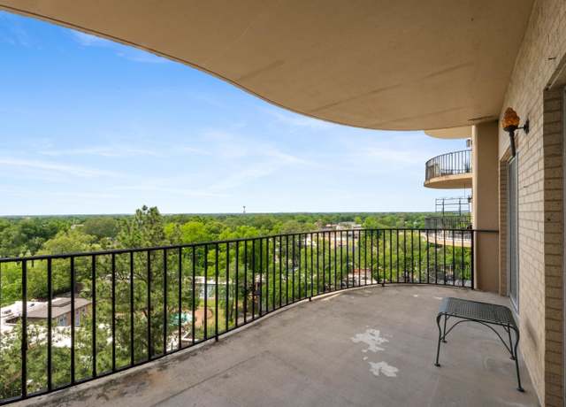 Property at 475 N Highland St Unit 10J, Memphis, TN 38122, 2 beds, 2 baths