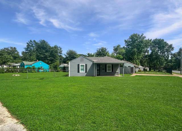 Property at 1644 N Graham St, Memphis, TN 38108, 3 beds, 2 baths