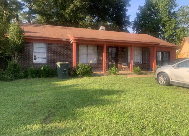 Property at 3102 Comet Cv, Memphis, TN 38118, 3 beds, 2 baths