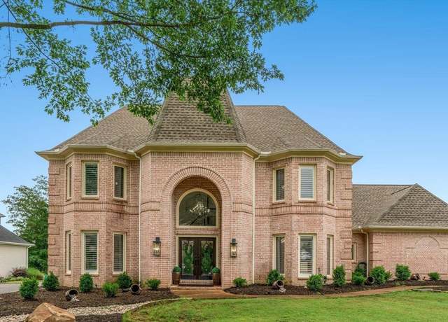 Property at 136 Fox Glade Ln, Unincorporated, TN 38018, 5 beds, 4.5 baths