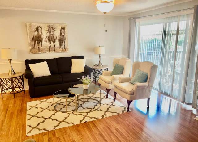 Property at 855 Creekside #1 St #303, Memphis, TN 38117, 3 beds, 2 baths