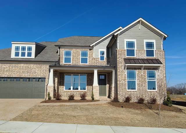 Property at 531 Laurel Park Dr, Collierville, TN 38017, 5 beds, 3.5 baths