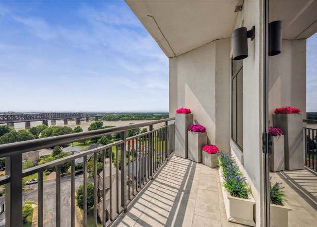 Property at 717 Riverside Dr #1104, Memphis, TN 38103, 2 beds, 2 baths