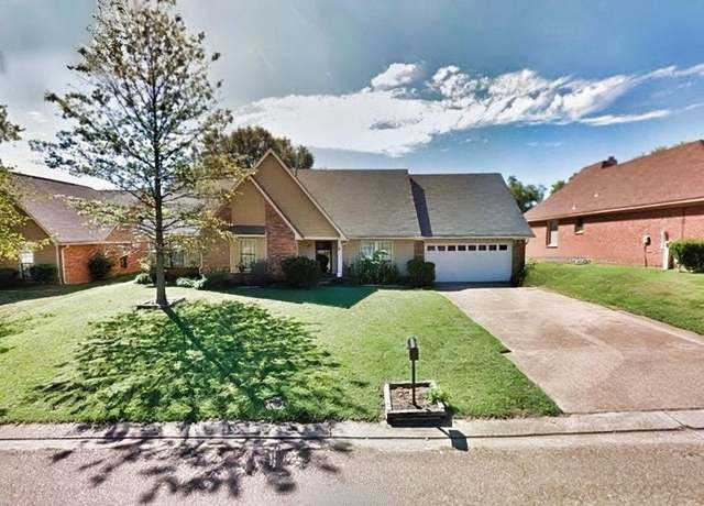 Property at 6737 Lake Point Cir, Memphis, TN 38141, 5 beds, 3 baths