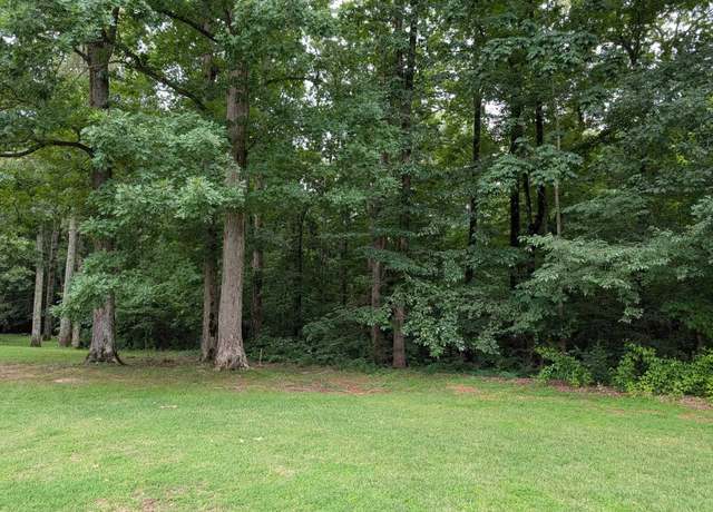 Property at 240 Shelby Ln, Bolivar, TN 38008