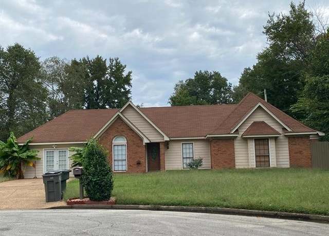Property at 7148 Tranquil Creek Dr, Memphis, TN 38125, 4 beds, 4 baths
