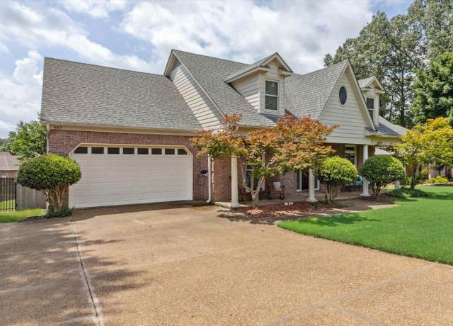 Property at 683 Fletcher Rd, Collierville, TN 38017, 4 beds, 2.5 baths