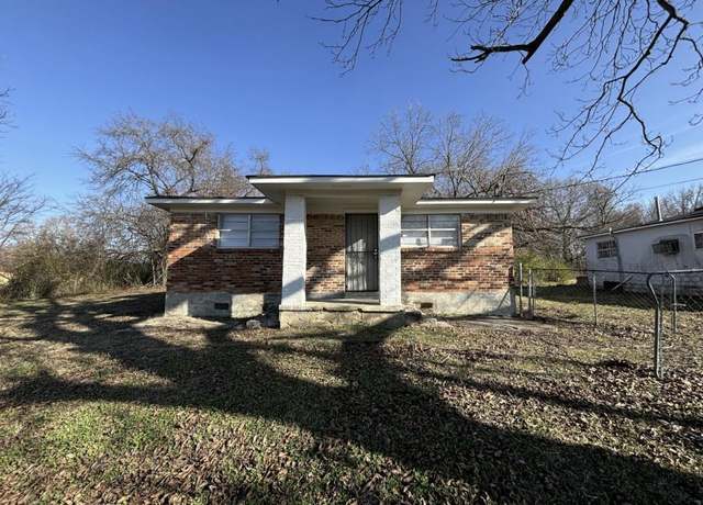 Property at 3762 Berry Ln, Memphis, TN 38128, 3 beds, 1 bath