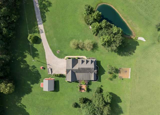 Property at 295 Wade Dr, Rossville, TN 38066, 4 beds, 3.5 baths