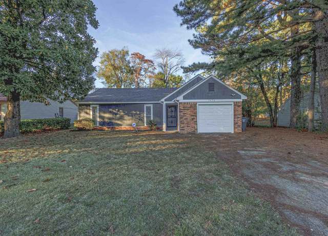 Property at 3474 Grey Bark Dr, Memphis, TN 38118, 3 beds, 2 baths